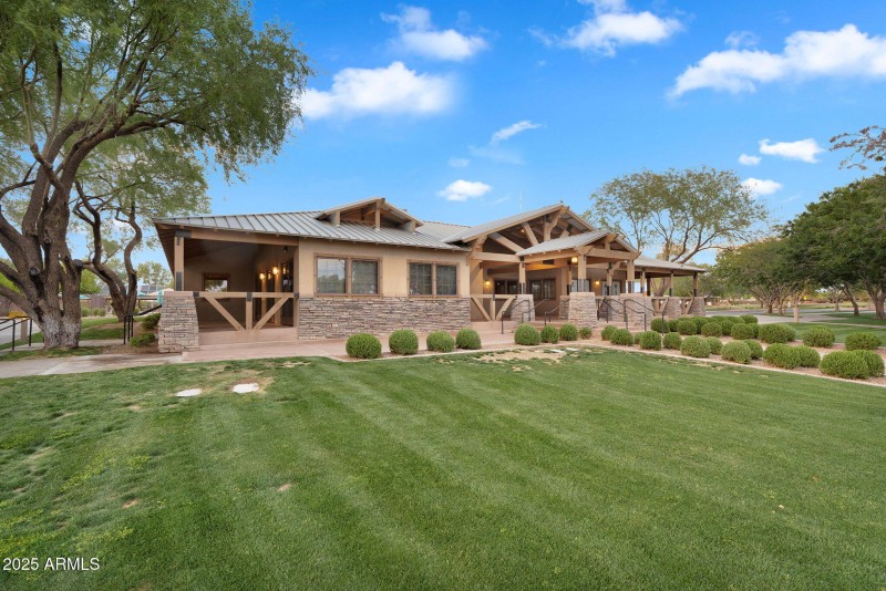 86-web-or-mls-4756 E Ironhorse Rd Commun