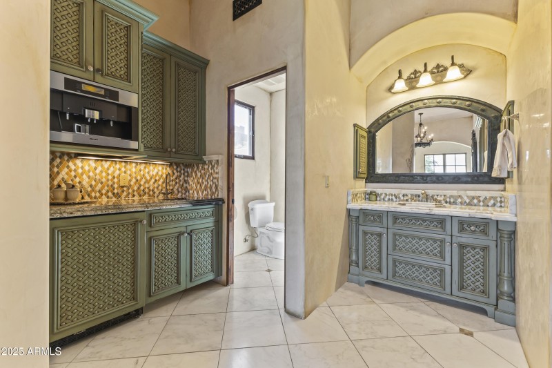 Primary suite bathroom