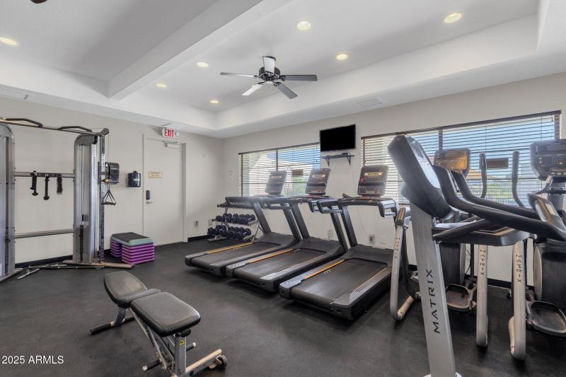 16-web-or-mls-22726-s-208th-st