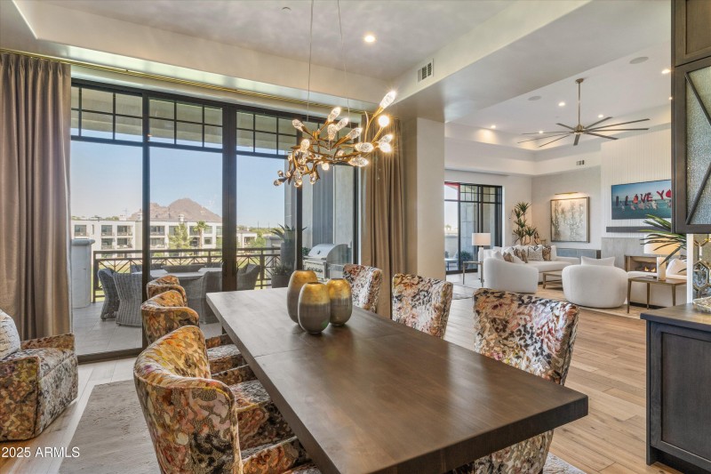 Dining Room with Camelback views