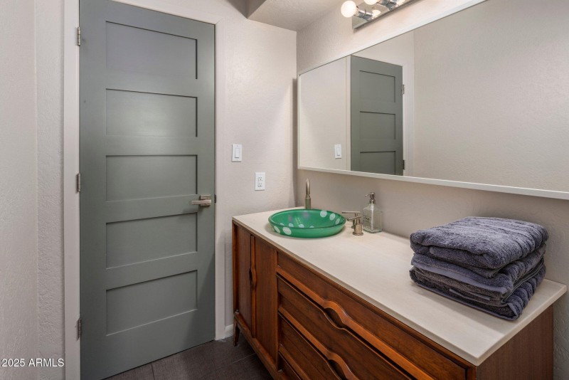 10-web-or-mls-DSC00106