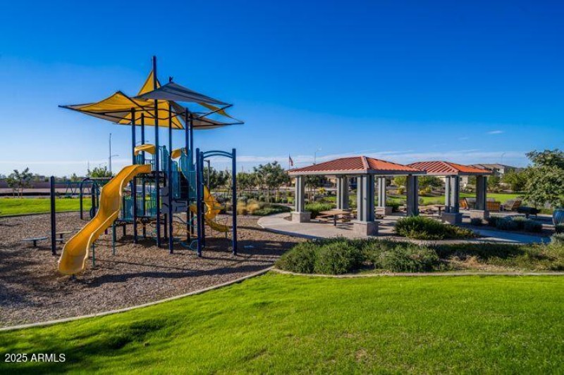 La Mira_Playground (1)