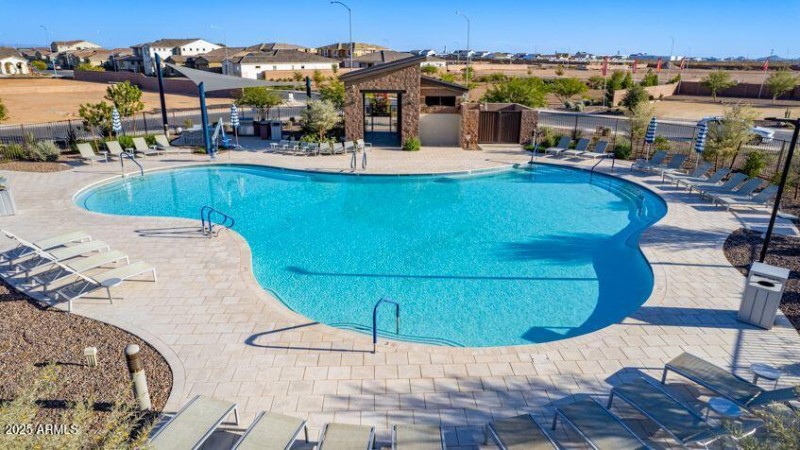 La Mira_Pool (1)