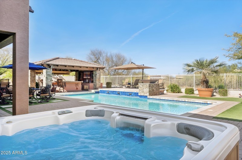 Pool & Spa with Views