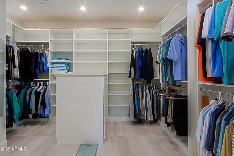 Master Closet 1