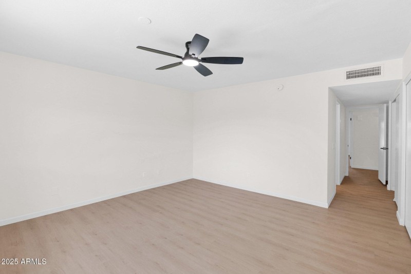 33-web-or-mls-P1211364