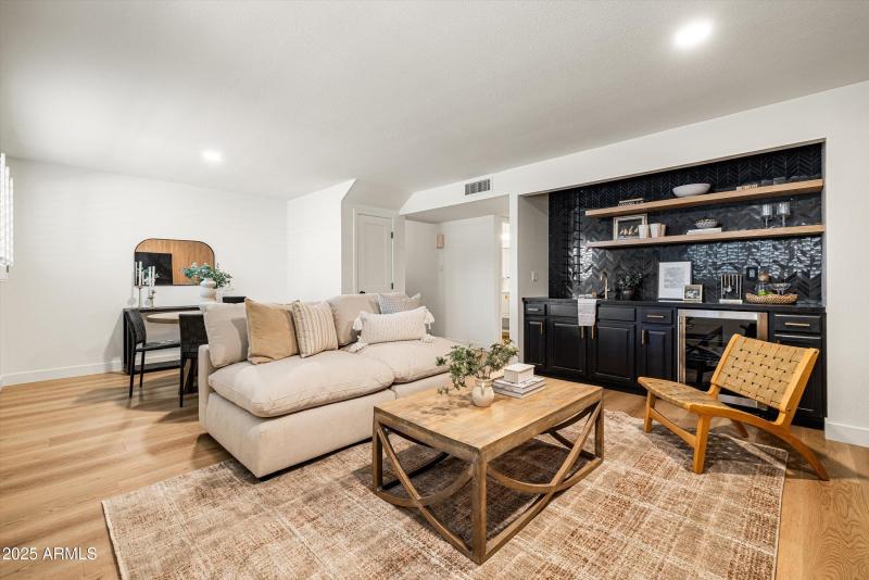 Family Room / Wet Bar