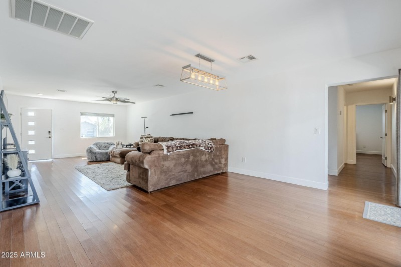 21-web-or-mls-montecito-21