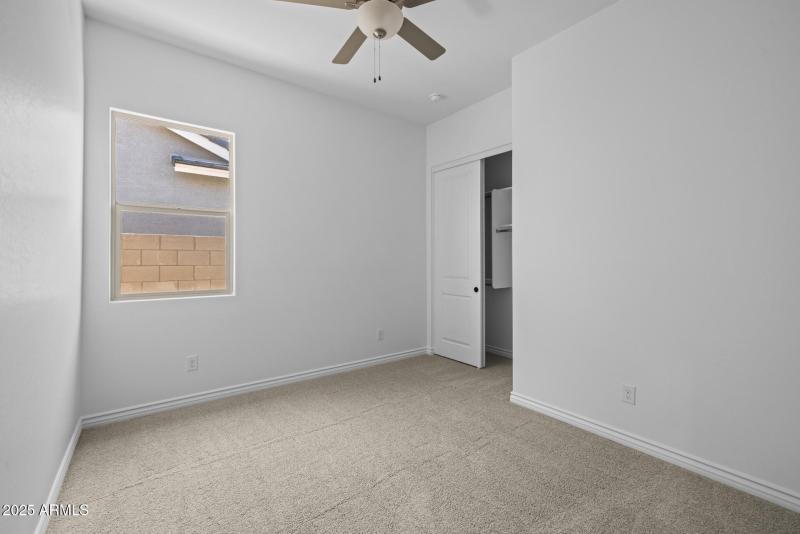 21)BED 3