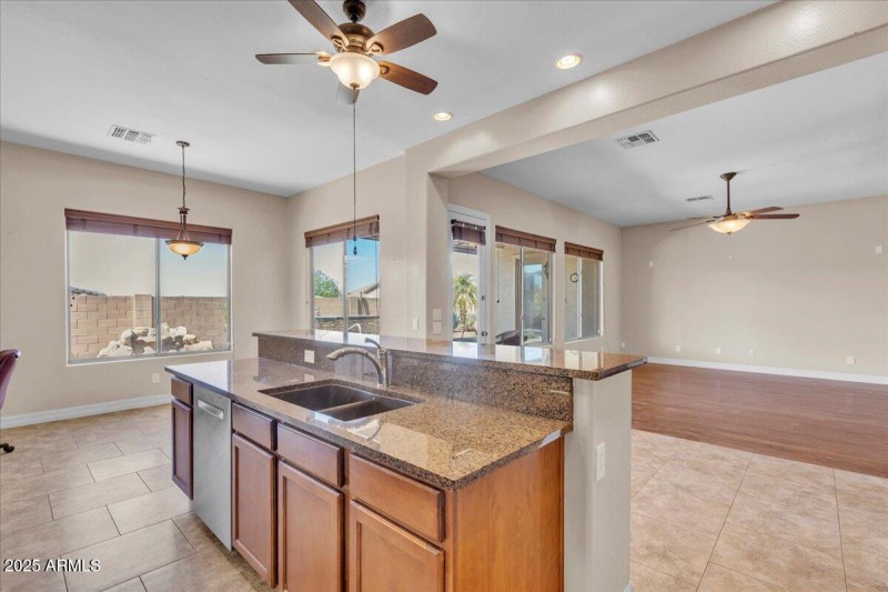 40-6886_W_Mazatal_Dr25