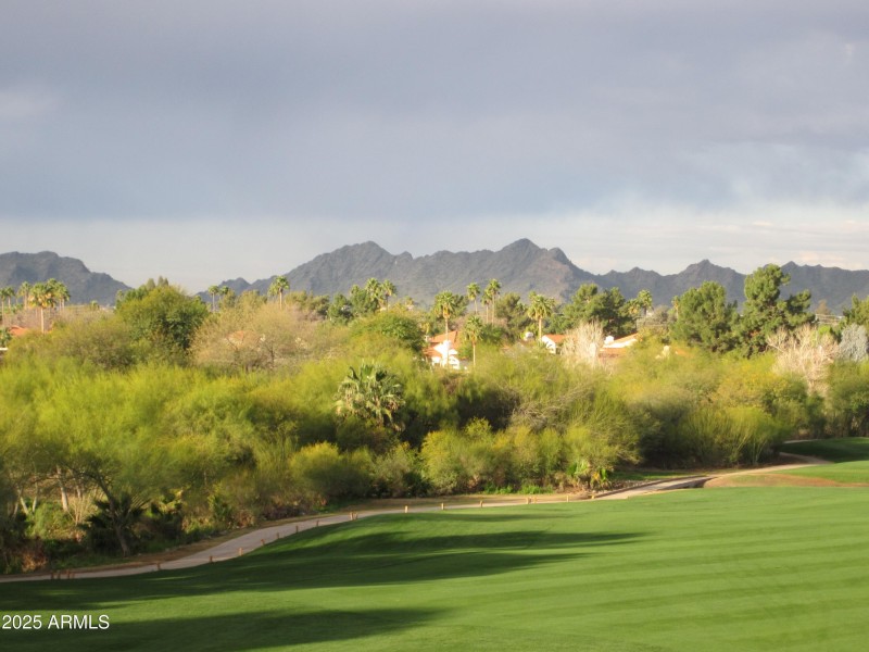 ANASAZI WINDING PATHS IN STONY CREEK GOL