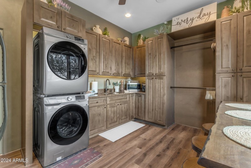 183-web-or-mls-183_238_a4m_jomax