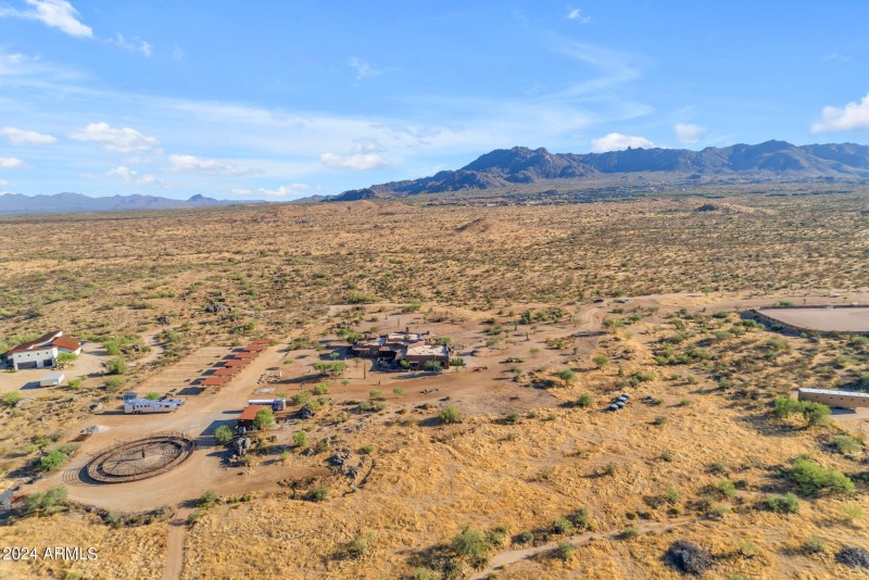 256-web-or-mls-256_452_a4m_ext tw