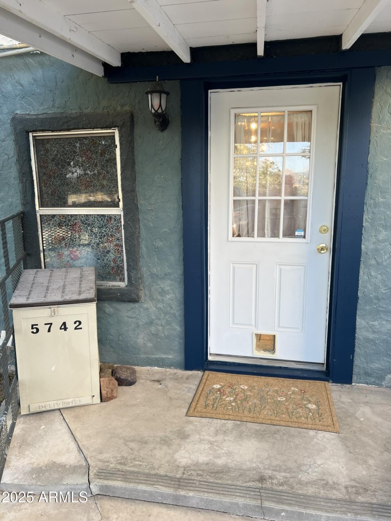 Side door