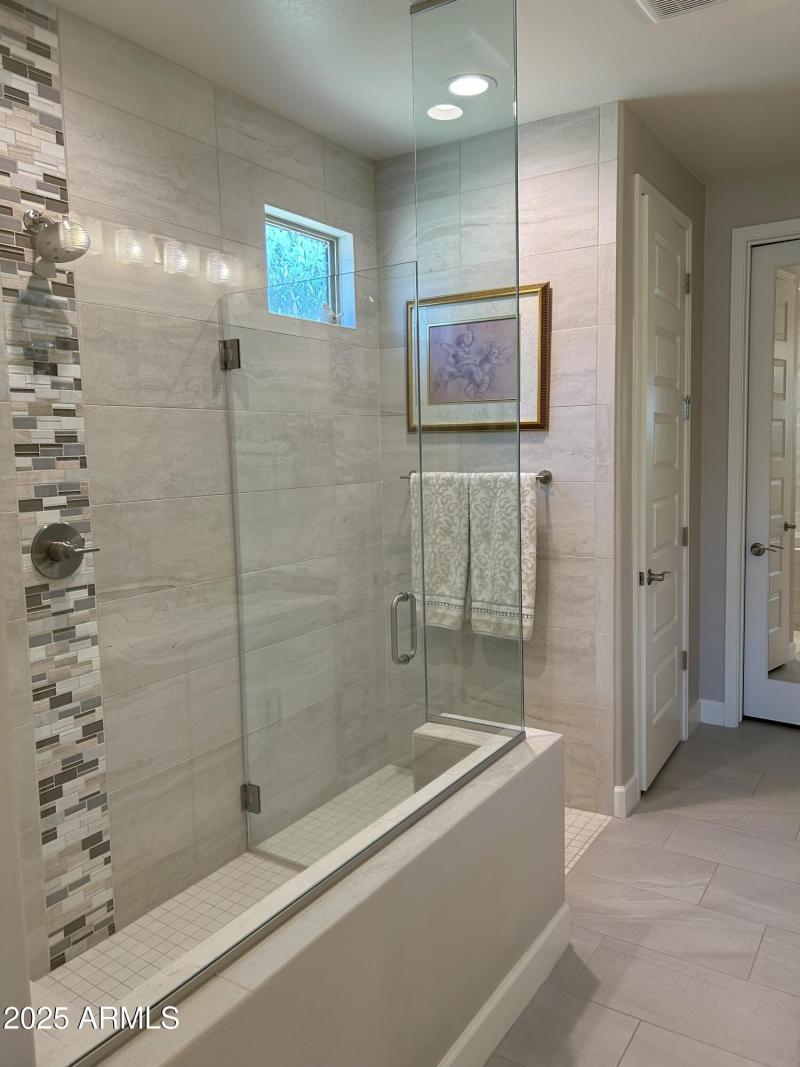 9) 57468-68266aac81955