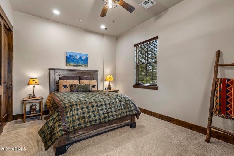 4445 W Arabian Trl-32