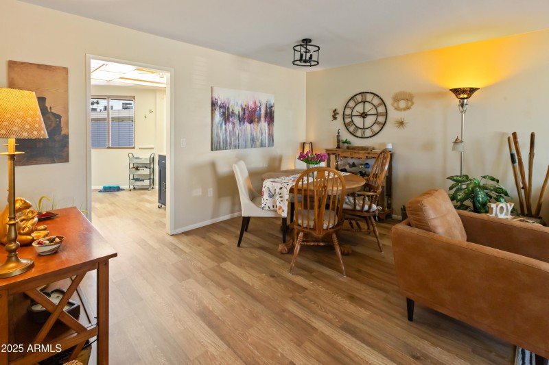 13807 N Garden Court Dr-2