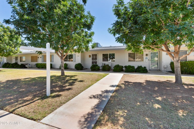 13807 N Garden Court Dr-31