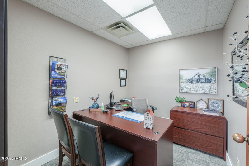 Office 3