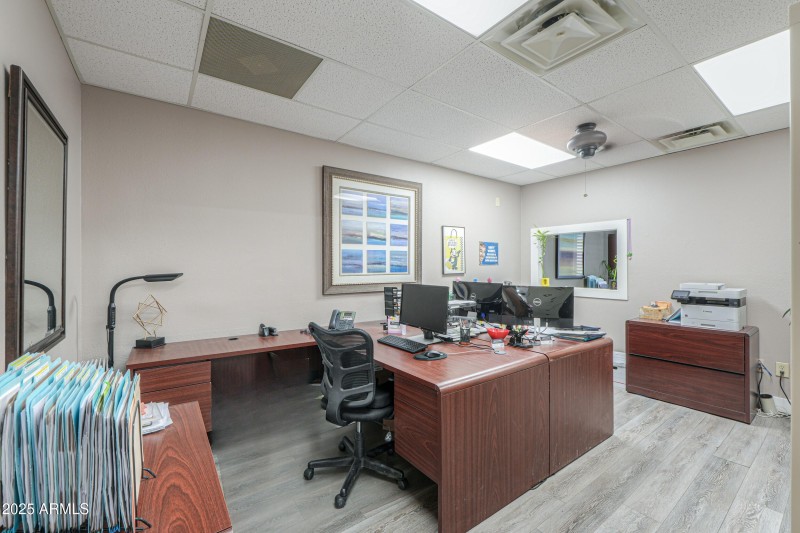 Office 17