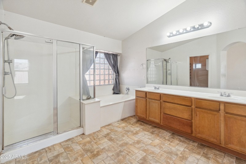 15985 W Bartlett Ave-36