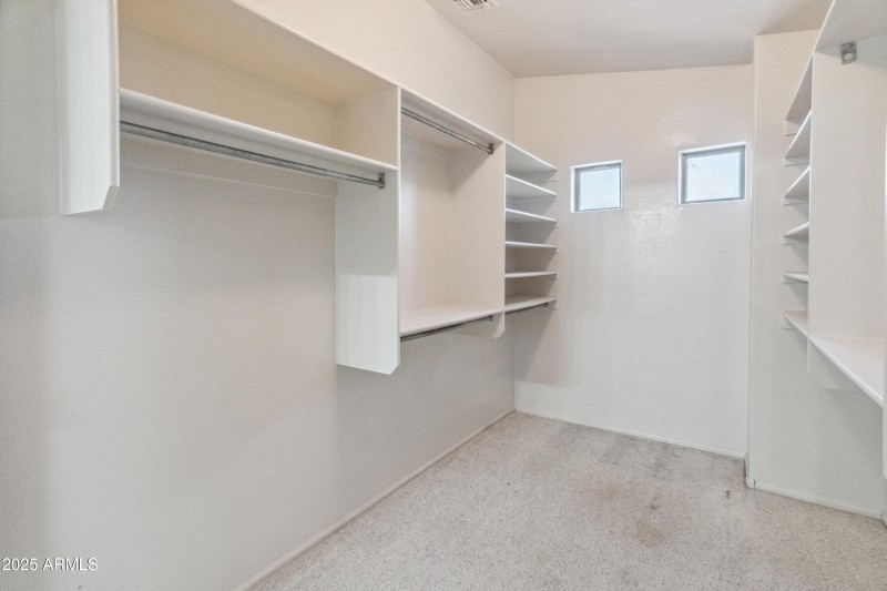 15985 W Bartlett Ave-38