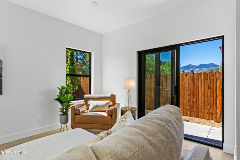 302 W Oak Ave Lot 11-17