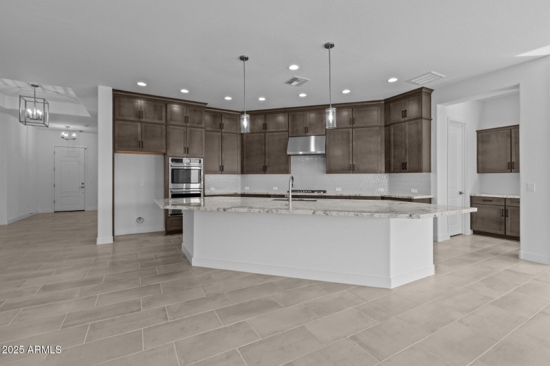 L425-HDR002