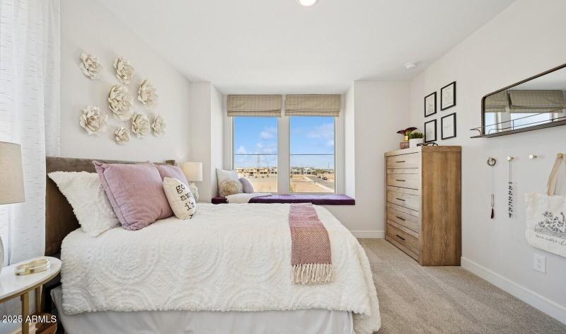 173109_Manor at Legacy Place_Hampton_Bed