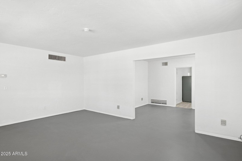 Family Room to Kitchen