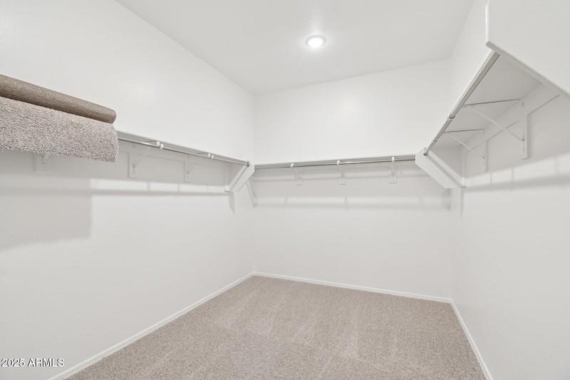 26-web-or-mls-W Mellen Ln-2005-026