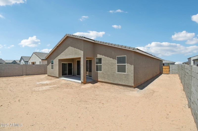 35-web-or-mls-W Mellen Ln-2005-035