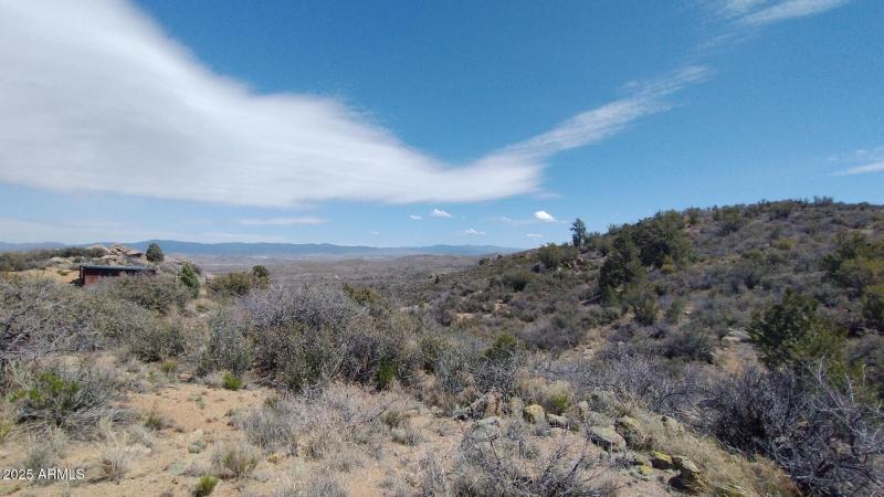 Interior Lot 13