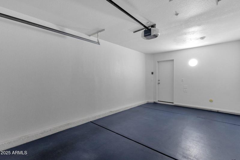 8-web-or-mls-1633-e-lakeside-dr-127