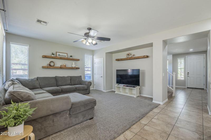 11-web-or-mls-Pelican-11