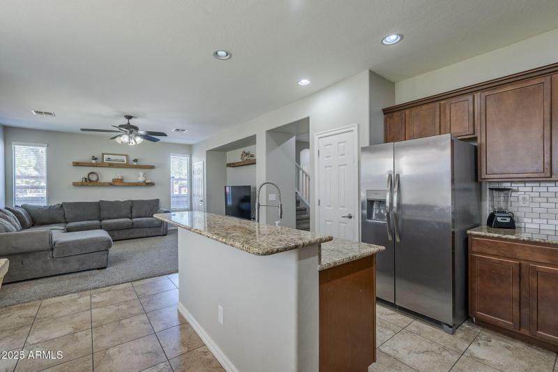 16-web-or-mls-Pelican-16