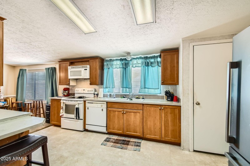 9431 E Coralbell Ave #14 - Web Quality -