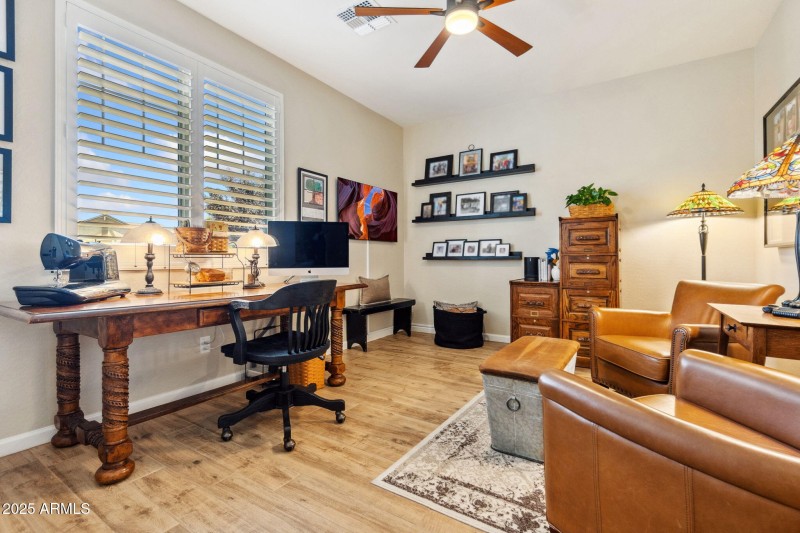 13-web-or-mls-707-lunar-view-way