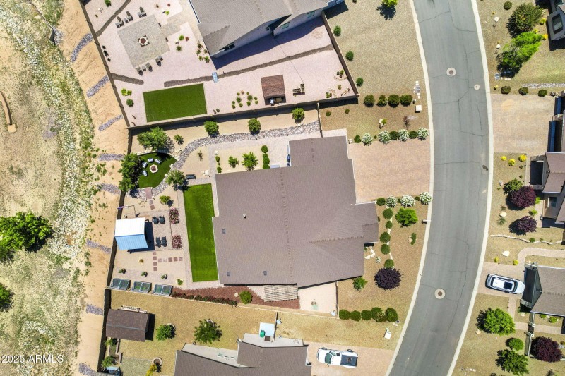 40-web-or-mls-707-lunar-view-way