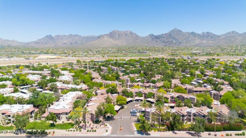 15151 N Frank Lloyd Wright Blvd Communit