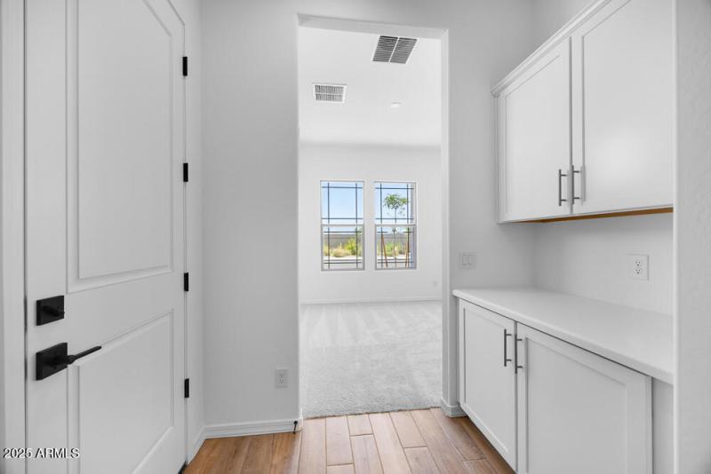 hj-az-phoenix-stonehaven-voyage-adelaide