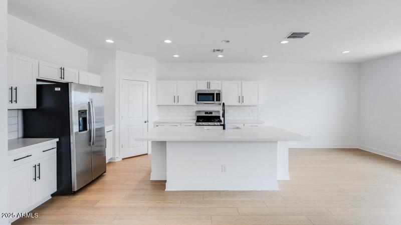 hj-az-phoenix-combs-ranch-discovery-sien