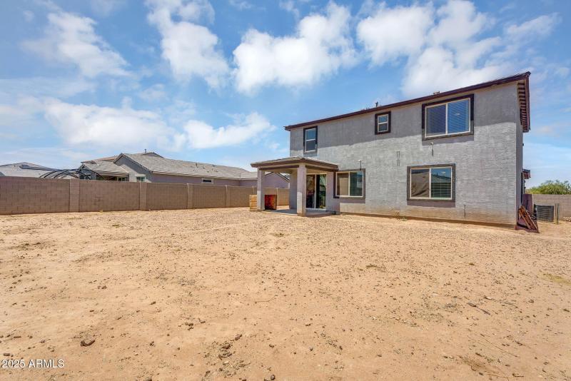 Expansive Backyard Ready to Customize