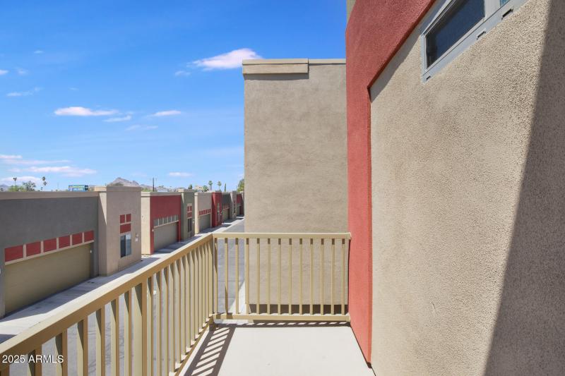 3113 E Danbury Rd Unit 10-24