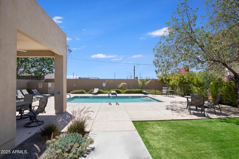 3113 E Danbury Rd Unit 10-30