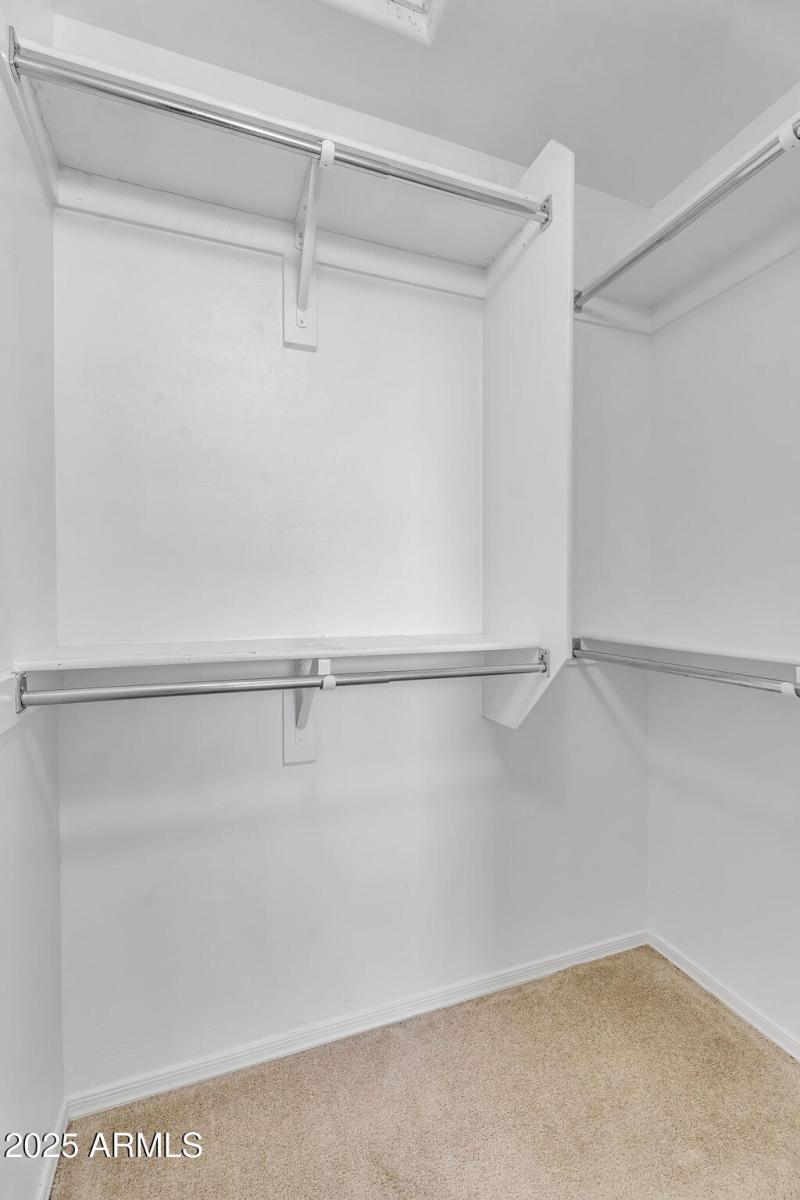 16-web-or-mls-8071 W Georgetown Way-31