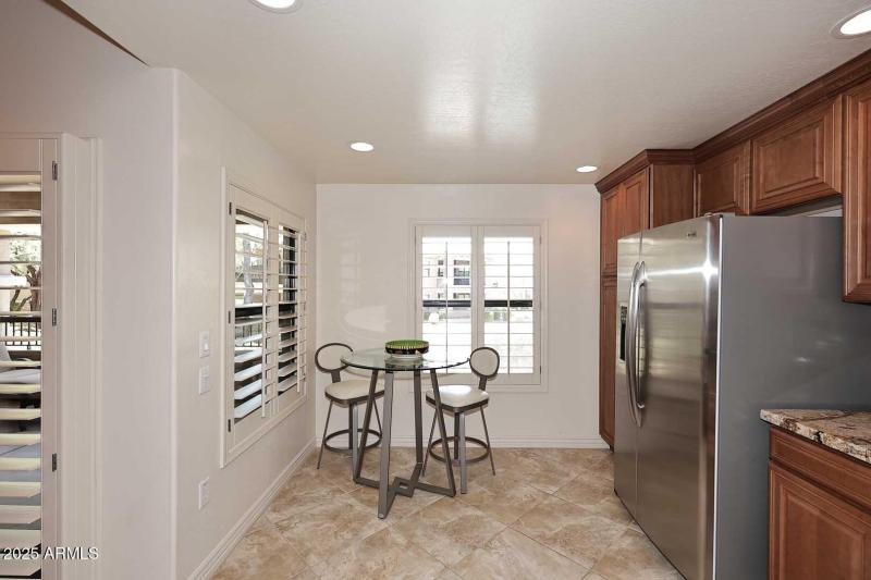 Kitchen-Breakfast Nook