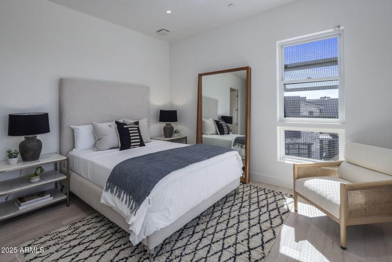 6-web-or-mls-IMG_4340