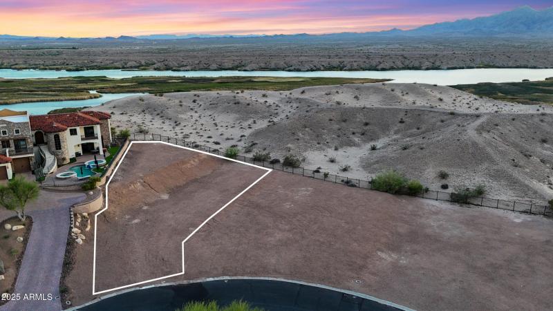 1718 E Tradition Lane MDG (16)