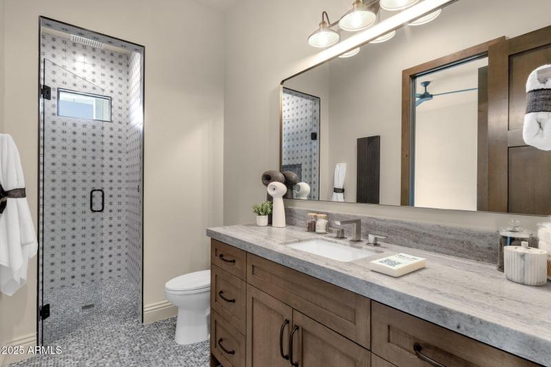 Bedroom 2 Ensuite Bathroom